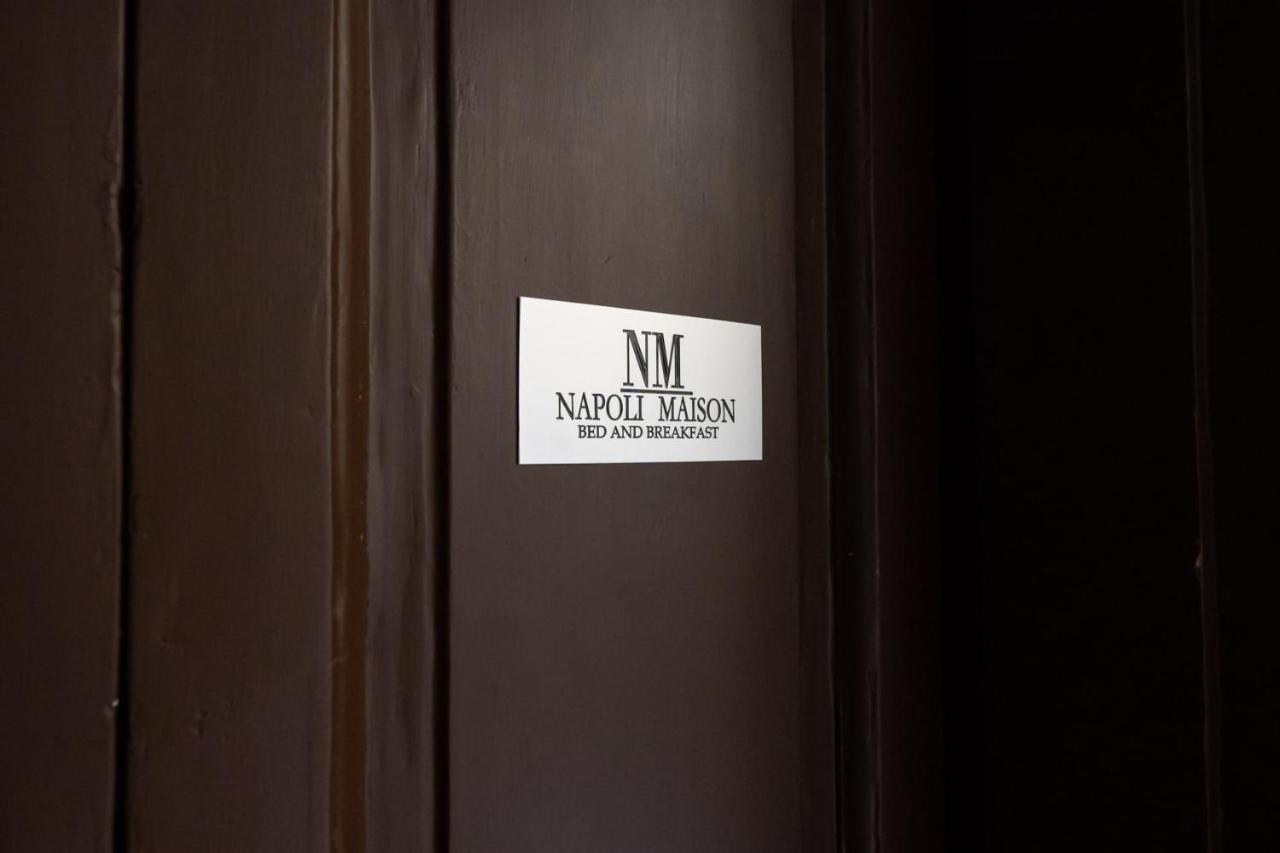 Napoli Maison Suite Exteriör bild