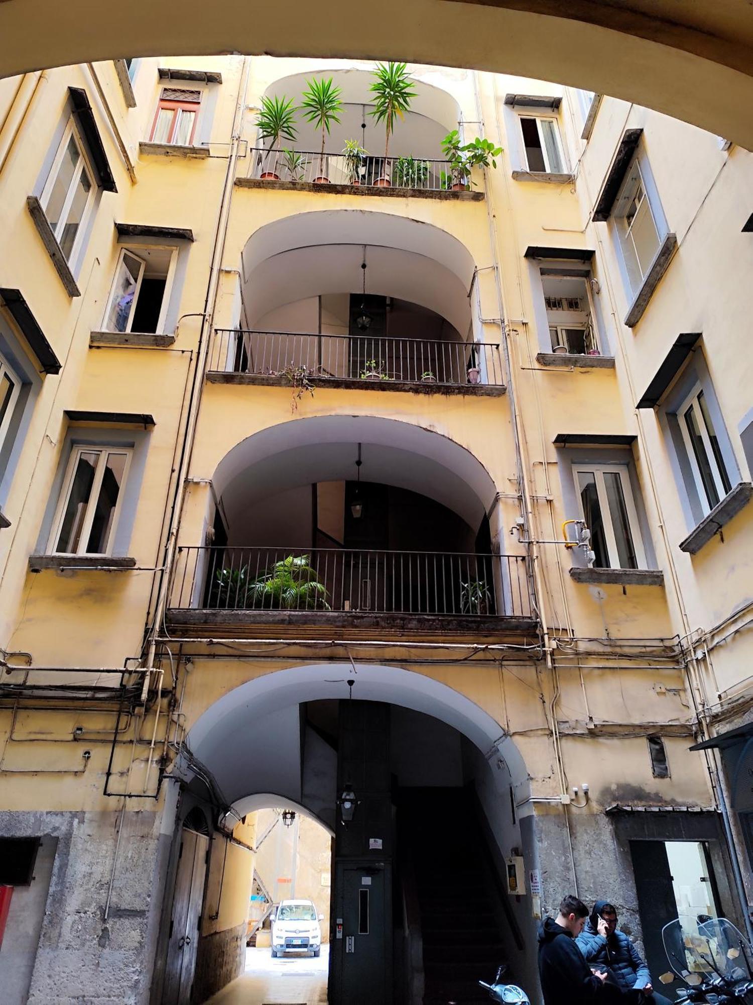 Napoli Maison Suite Exteriör bild